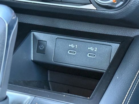 Used 2025 Nissan Kicks SV image 20