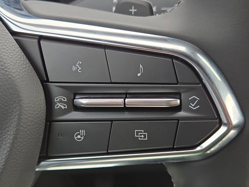 New 2026 Chevrolet Equinox LT w/ Safety and Technology Package image 25