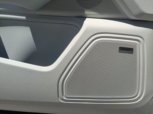 New 2026 Porsche Macan AWD/4WD image 14