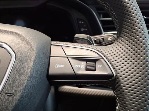 Used 2024 Audi RS Q8 image 16