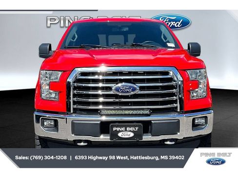 Used 2015 Ford F150 XLT w/ Equipment Group 302A Luxury AWD/4WD image 3