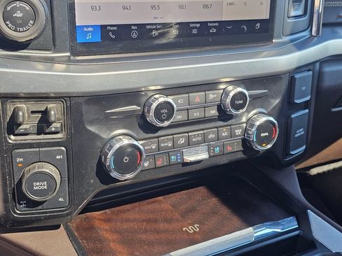 Used 2025 Ford F350 King Ranch AWD/4WD image 30