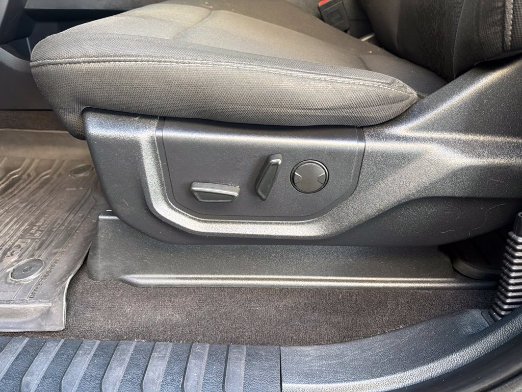 Used 2019 Ford F150 XLT w/ Equipment Group 302A Luxury AWD/4WD image 47