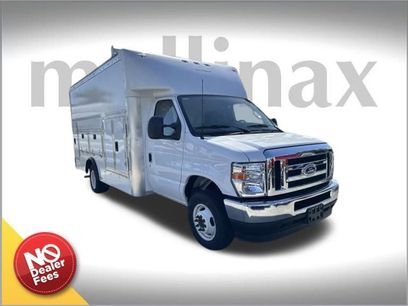 New 2025 Ford E-450 and Econoline 450 Super Duty w/ Power Equipment Group