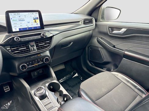 Used 2024 Ford Escape ST-Line FWD image 21