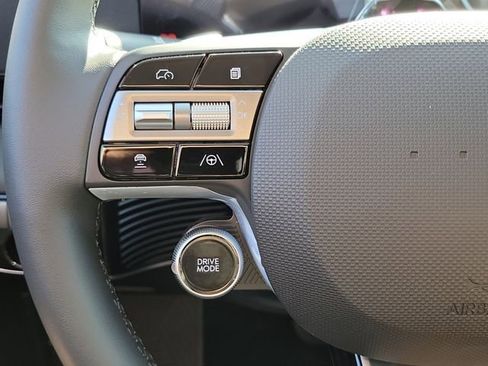 New 2026 Hyundai Ioniq 5 SEL image 5