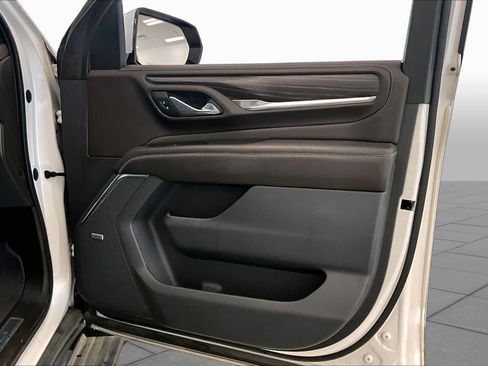 Used 2021 GMC Yukon XL Denali RWD image 21