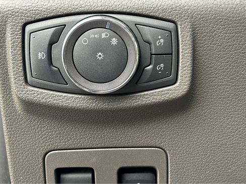 Used 2019 Ford Expedition Max XLT w/ Equipment Group 202A image 10