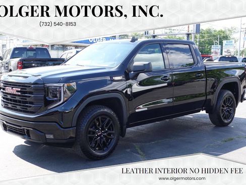 Used 2025 GMC Sierra 1500 Elevation AWD/4WD image 1