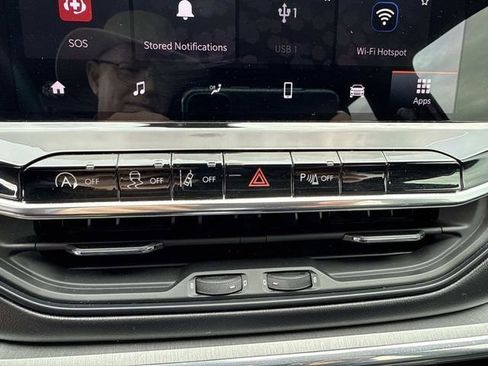 Used 2022 Jeep Compass Limited image 25