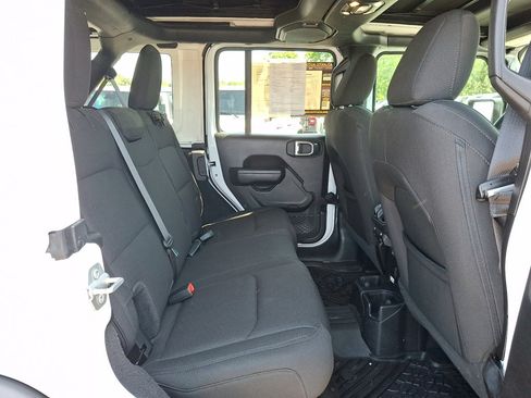 Used 2023 Jeep Wrangler Unlimited Sport AWD/4WD image 15