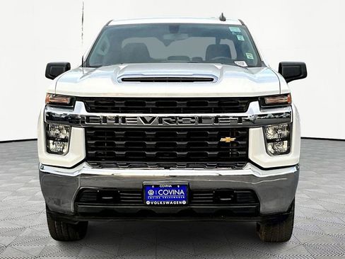 Used 2022 Chevrolet Silverado 2500 LT image 2