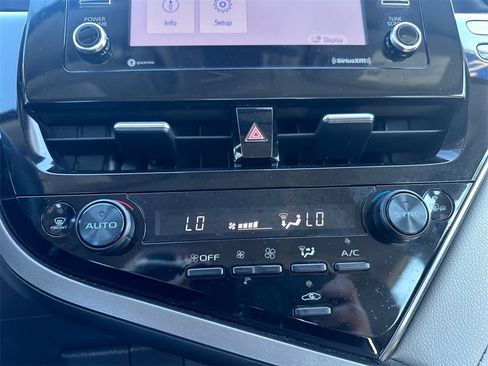 Used 2023 Toyota Camry SE image 22