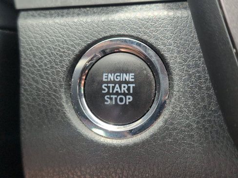 Used 2024 Toyota Camry XLE FWD image 26