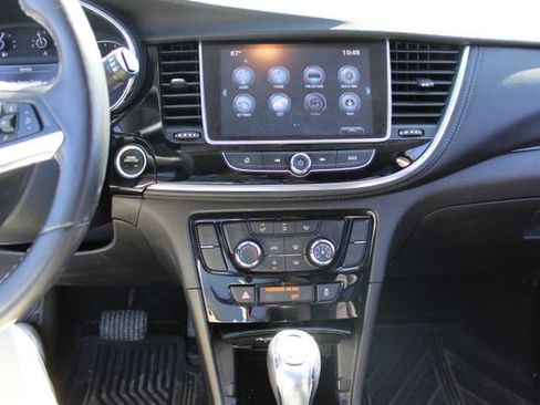 Used 2017 Buick Encore Preferred AWD/4WD image 2