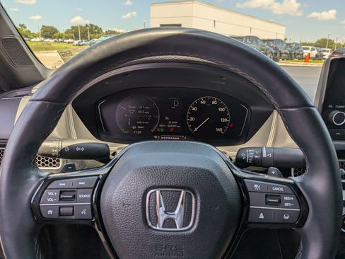 Used 2025 Honda Civic Sport image 27