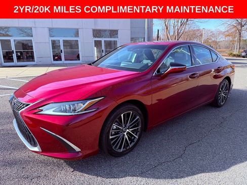 Certified 2024 Lexus ES 350 w/ Premium Package image 3