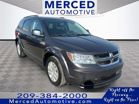 Used 2018 Dodge Journey SE FWD image 1