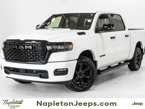 Used 2025 RAM 1500 Big Horn AWD/4WD image 1