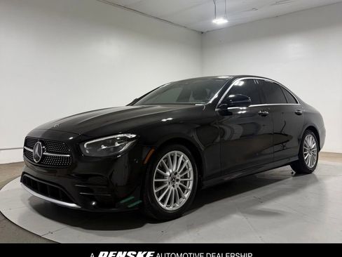 Used 2021 Mercedes-Benz E 350 Sedan image 1