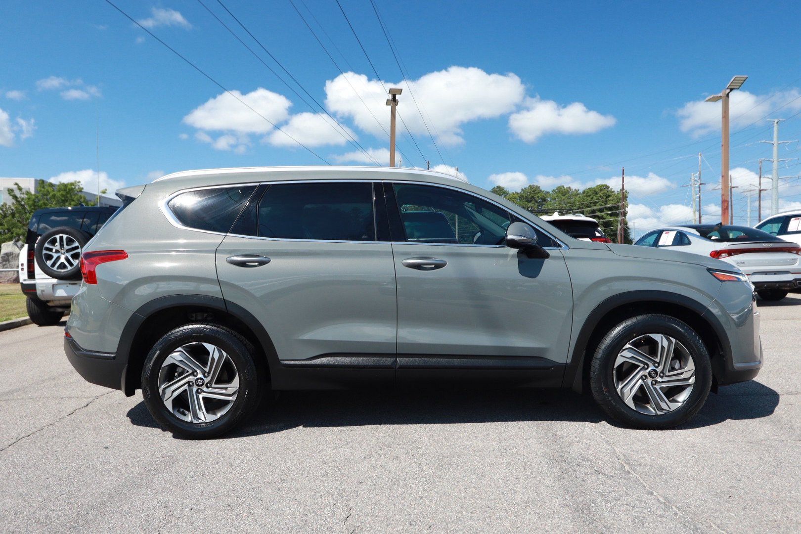 Used 2023 Hyundai Santa Fe SEL w/ Cargo Package FWD image 6
