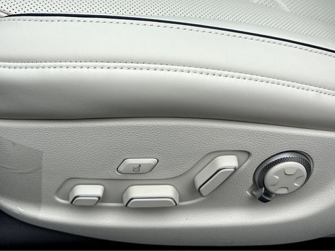 New 2026 Genesis GV80 3.5T Prestige image 24