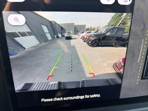 Used 2024 Ford F350 Lariat w/ Camper Package image 26