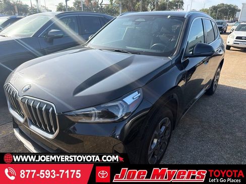 Used 2025 BMW X1 xDrive28i AWD/4WD image 1