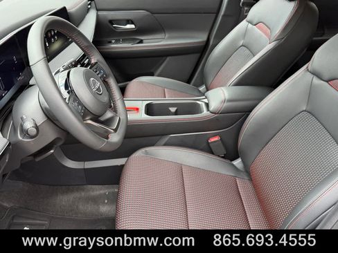 Used 2026 Nissan Kicks SR w/ Cold Weather Package image 13