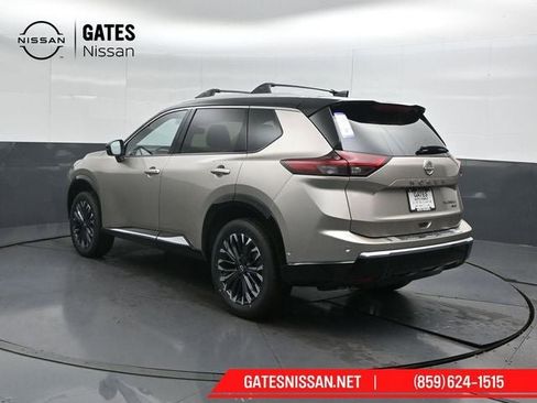 New 2026 Nissan Rogue Platinum image 8
