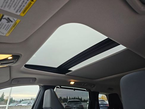 Certified 2023 INFINITI QX60 Luxe w/ Vision Package image 33