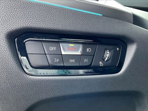 Used 2023 BMW 330e w/ Parking Assistance Package image 34