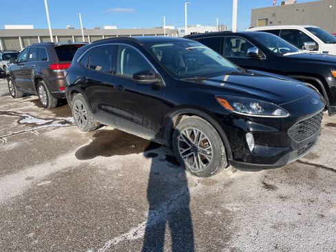 Used 2021 Ford Escape SEL w/ Technology Package image 16