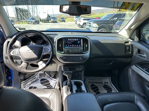 Used 2018 Chevrolet Colorado ZR2 w/ ZR2 Dusk Special Edition image 14