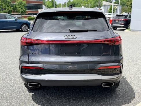 Used 2025 Audi Q5 Premium w/ Convenience Package AWD/4WD image 5