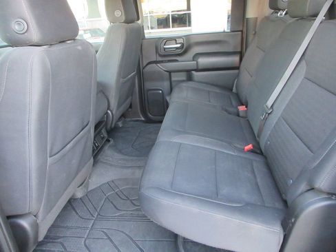 Certified 2024 Chevrolet Silverado 2500 Custom w/ Custom Convenience Package image 15