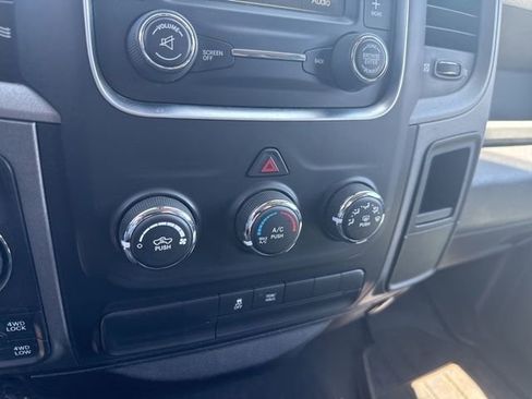 Used 2015 RAM 1500 Express w/ Black Ram 1500 Express Group AWD/4WD image 21