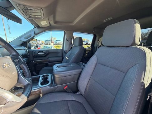 Used 2022 Chevrolet Silverado 1500 RST image 14