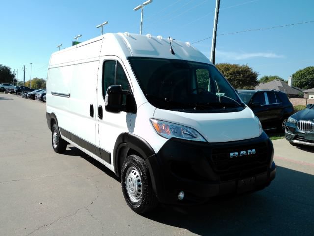 Used 2025 RAM ProMaster 3500 w/ Convenience Group FWD image 3