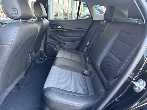 Certified 2025 Chevrolet Trax LT w/ Driver Confidence Package FWD image 24