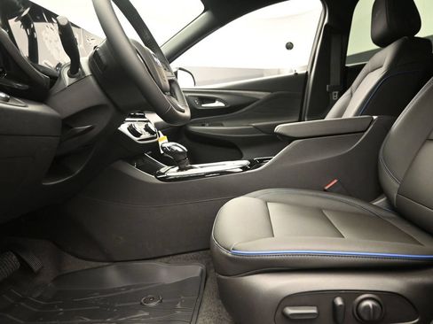 New 2026 Buick Envista Sport Touring w/ Convenience I Package FWD image 17