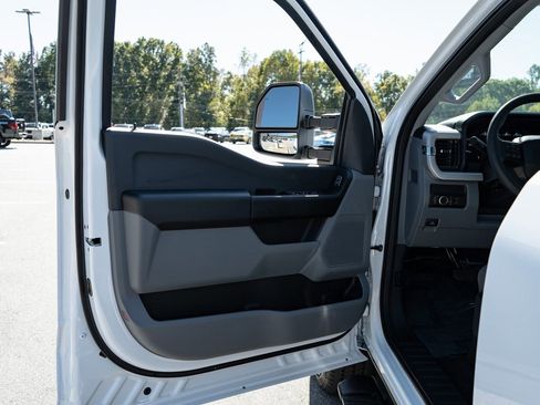 New 2026 Ford F350 XL w/ FX4 Off-Road Package AWD/4WD image 16