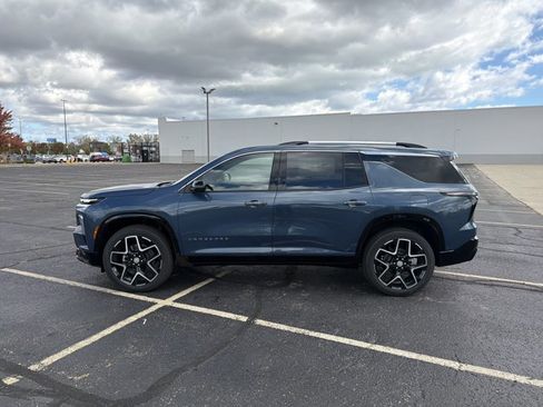 New 2026 Chevrolet Traverse High Country w/ LPO, Floor Liner Package image 8