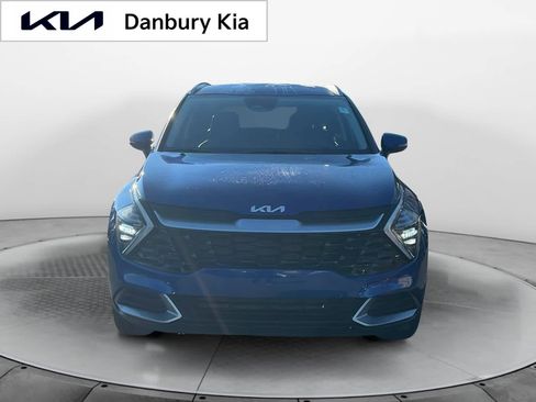 Used 2024 Kia Sportage EX image 2