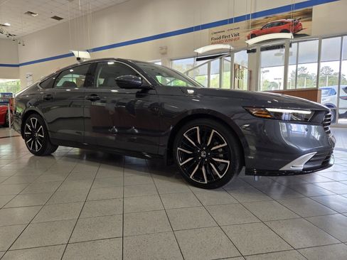 New 2026 Honda Accord Touring image 3