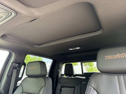 New 2026 Chevrolet Silverado 1500 High Country w/ Midnight Edition AWD/4WD image 19