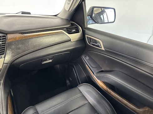 Used 2018 GMC Yukon Denali w/ Denali Ultimate Package RWD image 31
