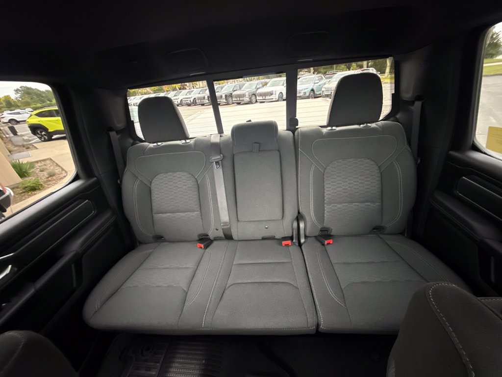 Used 2025 RAM 1500 Big Horn AWD/4WD image 32