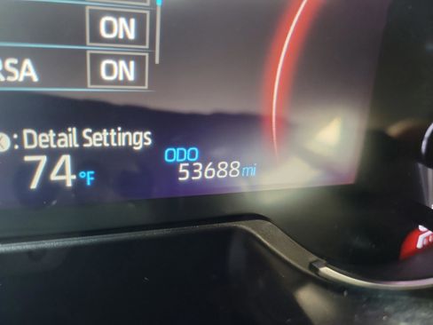 Used 2024 Toyota RAV4 XLE FWD image 19
