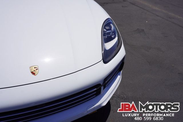 Used 2023 Porsche Cayenne AWD/4WD image 50